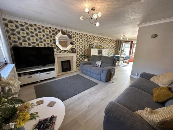 Photo 11-06-2025, 15 50 38