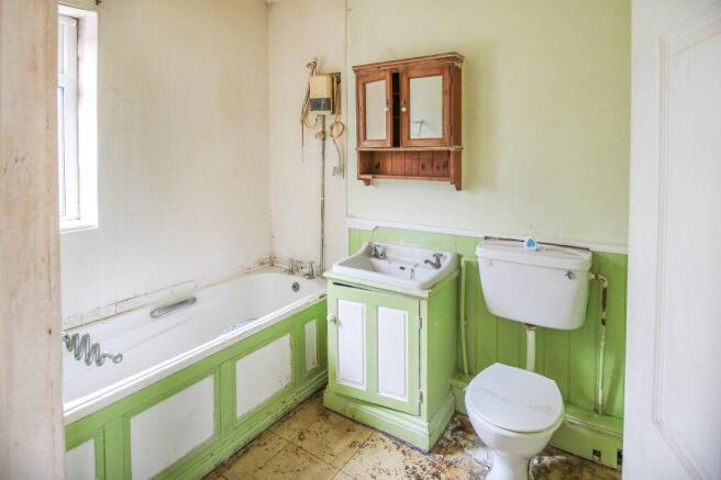 4 bed Terraced for sale Image 4