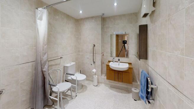 Oakfield-Court-Urmston-Bathroom.jpg