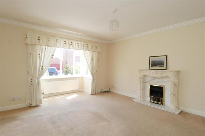 2 bed Detached Bungalow for sale Image 5