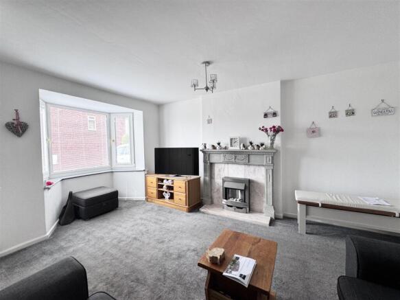 3 bed Detached for sale Image 7