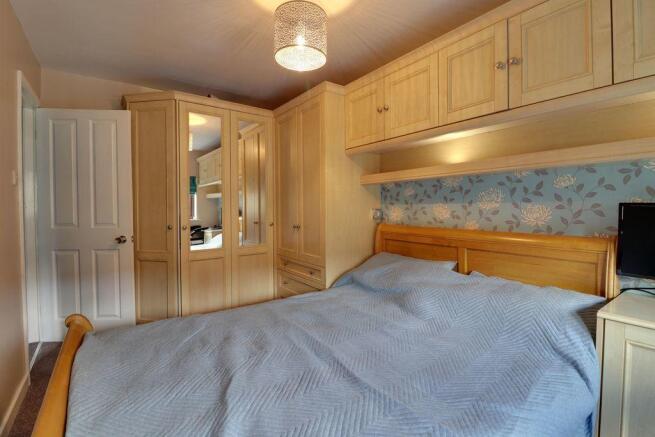 Bedroom 1 (Double)