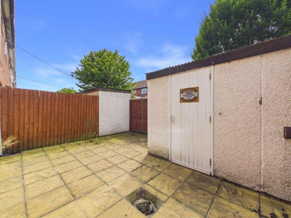 3 bed Terraced for sale Image 11