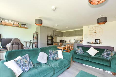 Cornwell Avenue, Forge Wood, Crawley, West Sussex