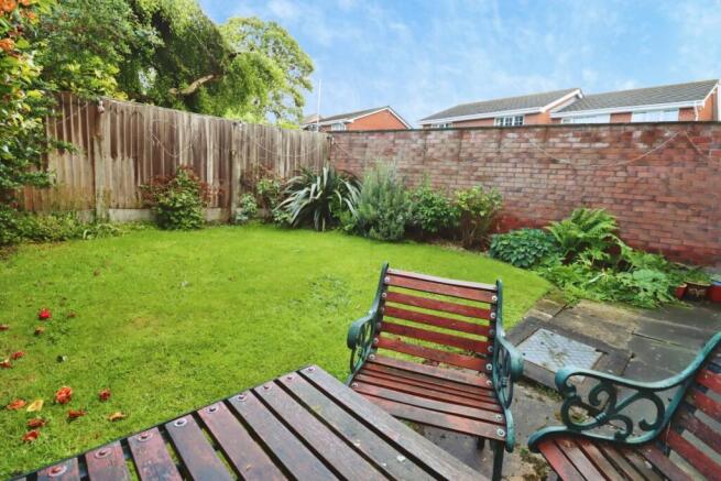 Athelstan Close, Bromborough photo 4
