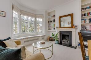 38, Marcus Street, London SW18 2JT