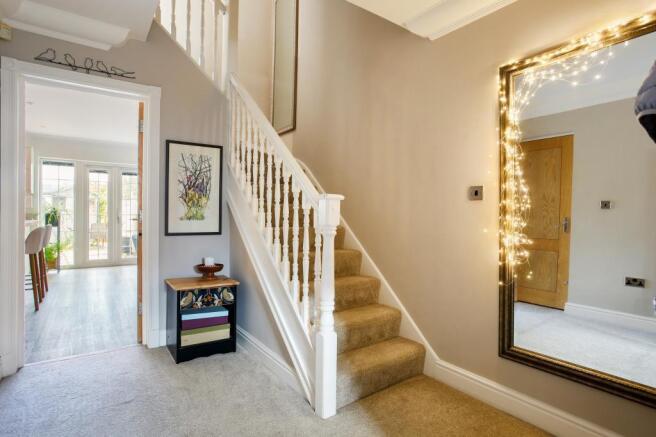 20 Sandford Park Place 312347 (13).jpg