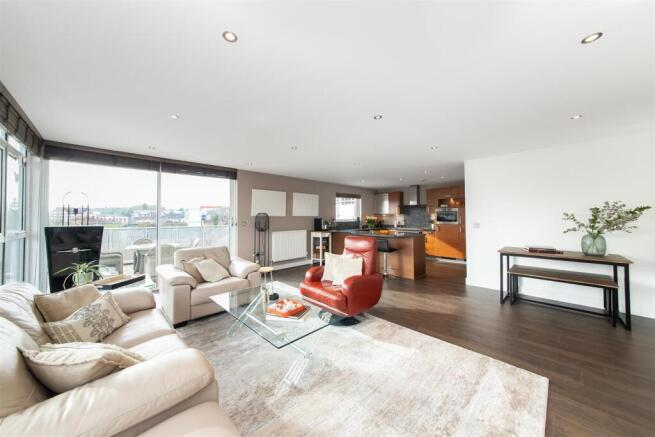 Open plan kitchen / dining room