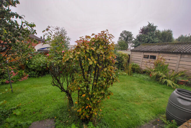 Garden1_edited