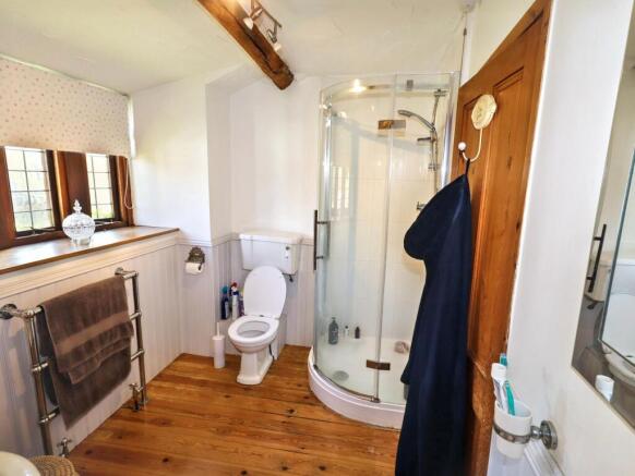 4 bed Detached for sale Image 4