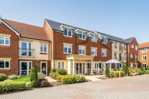 Apartment 8, 2 10 Rothesay Lodge, Stuart Road, Christchurch BH23 5FP