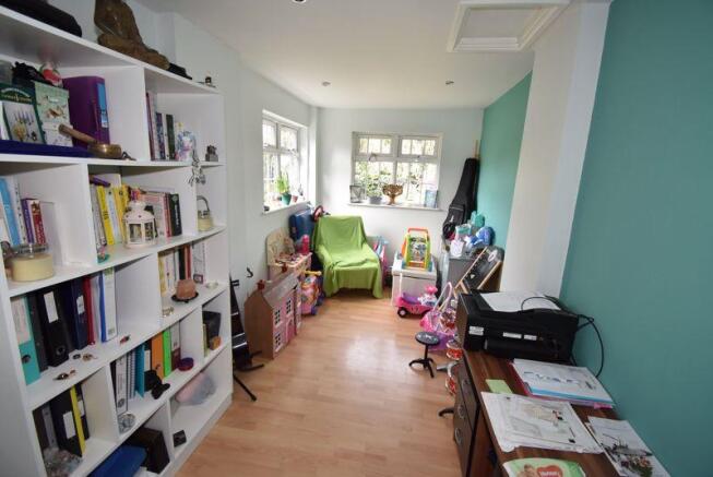 Photo 8