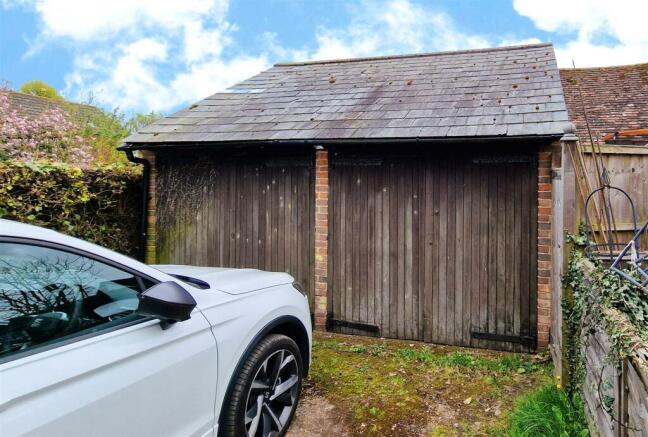Garage.jpg