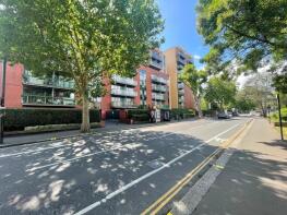 Flat 125, Westgate House, London Road, Isleworth TW7 4AS