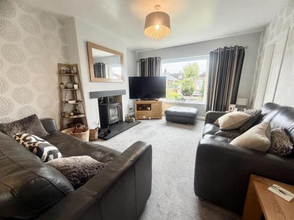 Grange Avenue, Garforth, Leeds photo 4