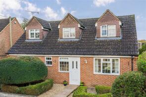 1 The Hook, Ham Island, Old Windsor, Windsor SL4 2JY