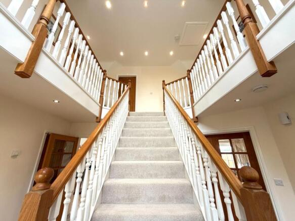 Entrance Hall.JPG