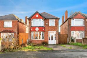 19, Denehurst Avenue, Nottingham NG8 5DA