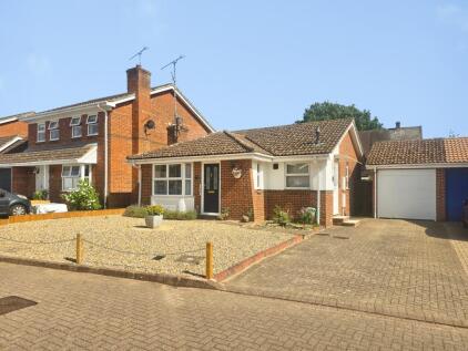 The Gardens, Tongham, Surrey, GU10