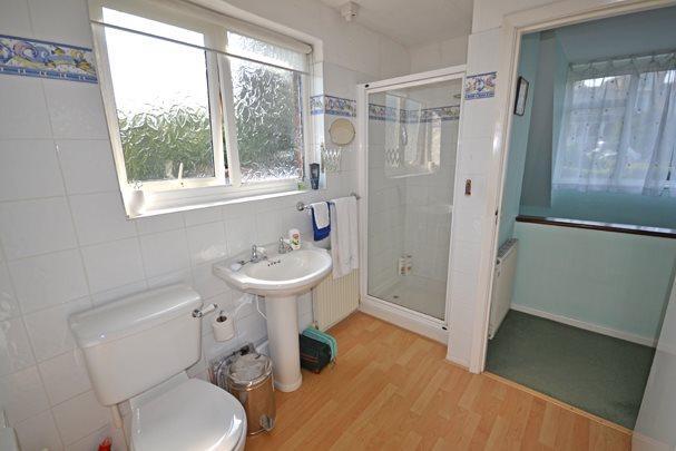 Bathroom (2)