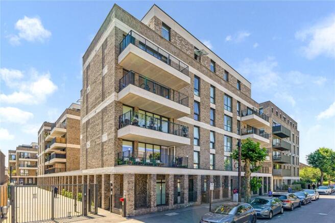 1-bed flat on Ardisia Mews, London, E7, £330,000