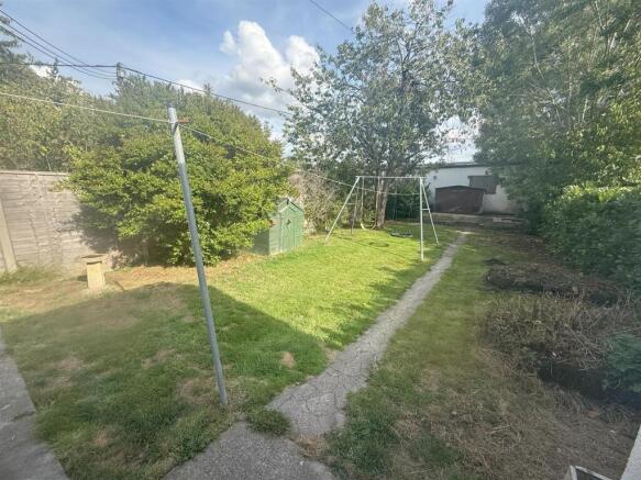 garden 4.jpg