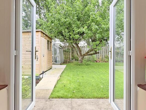 3 bed Detached Bungalow for sale Image 10