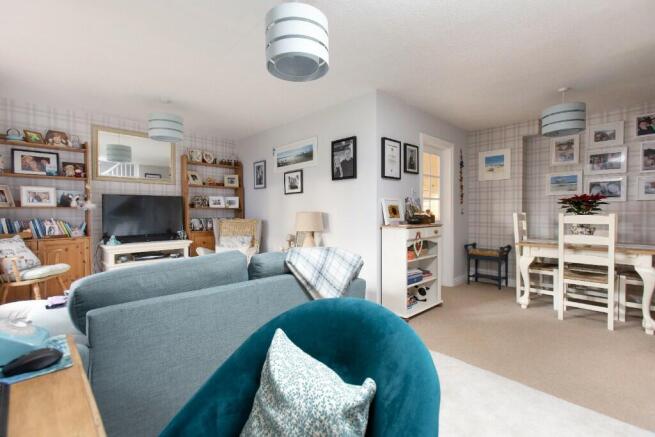 Living/Dining Room