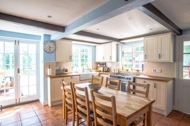 Kitchen/Breakfast Rm