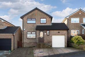 27, Hunters Drive, Burnley BB12 0HT