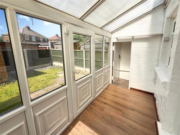 2 bed Semi-Detached for sale Image 11