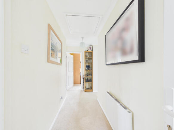 CAM01354G0-PR0768-STILL003