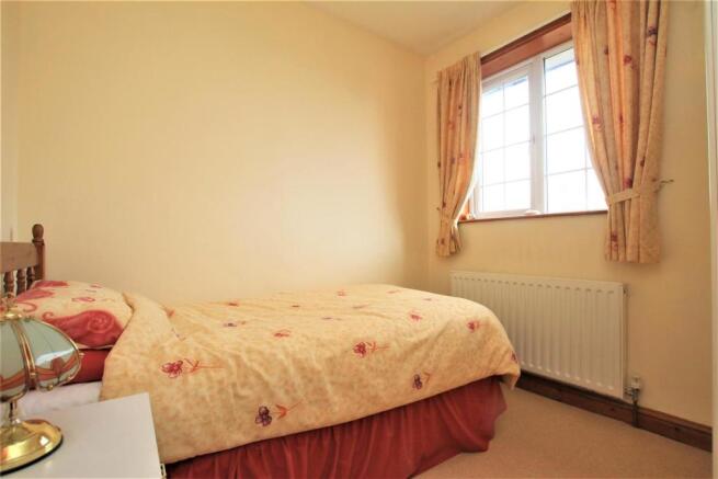 27A Rydal Road bed 3.JPG
