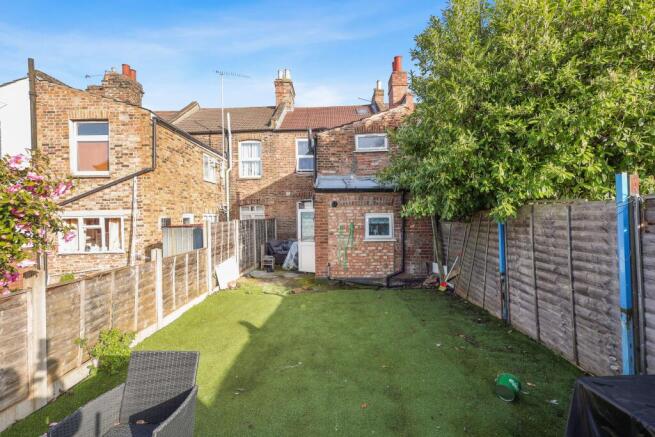 Flat A, 15a Elsden Road, Tottenham, London, N17 6RY