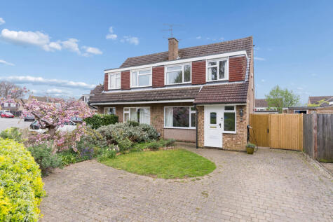 Willoughby Way, Hitchin, SG4