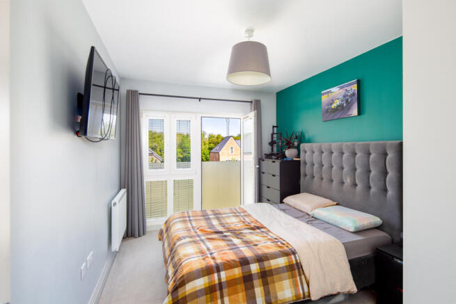 18 Clifton Close, Bicester, Oxfordshire. OX26 6GQ photo 3