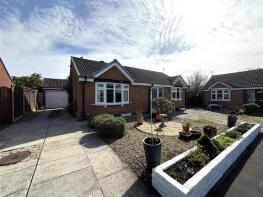 24, Drake Close, Lytham St. Annes FY8 2EX