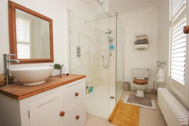 shower room.JPG