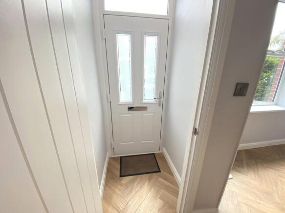 2 bed Semi-Detached for sale Image 4