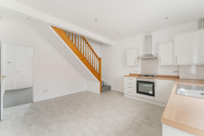 2 bed Terraced for sale Image 5