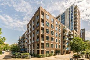 Flat 21, Poppyfield House, Copperwood Place, London SE10 8GD