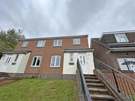 12, Rosewall Court, Nottingham NG5 7LT