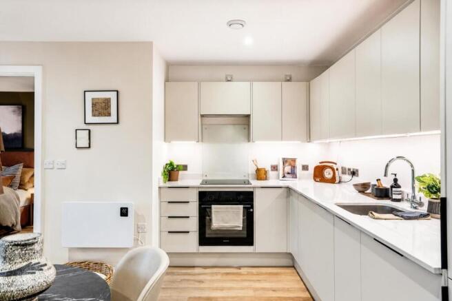 Kitchen / Dining Area