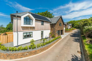 3, Highcross Drive, Enys, Penryn TR10 9LE