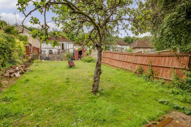 45 Keep Hill Drive, HP11 1DT-10.jpg