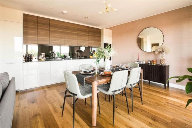 BotanicalMews_Sho...