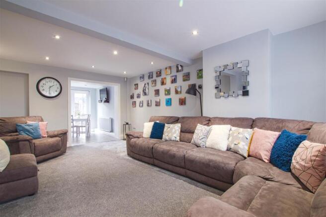 Sitting room.jpg