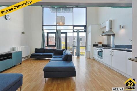 Exceptional 1000 sq ft Loft style, in Issigonis House, London, W3