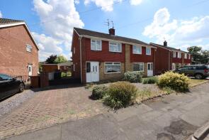 14, Peak Dale, North Hykeham, Lincoln LN6 8LG