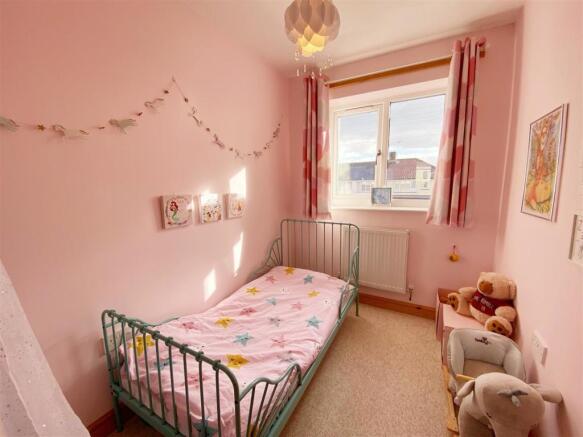 Bedroom 3.jpg
